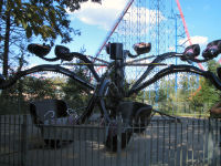 Six Flags New England - Spider