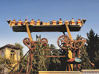 Busch Gardens Europe - Da Vinci's Cradle