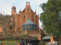 Walt Disney World's Magic Kingdom - The Haunted Mansion