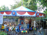 Kennywood Park - Kenny's Karousel